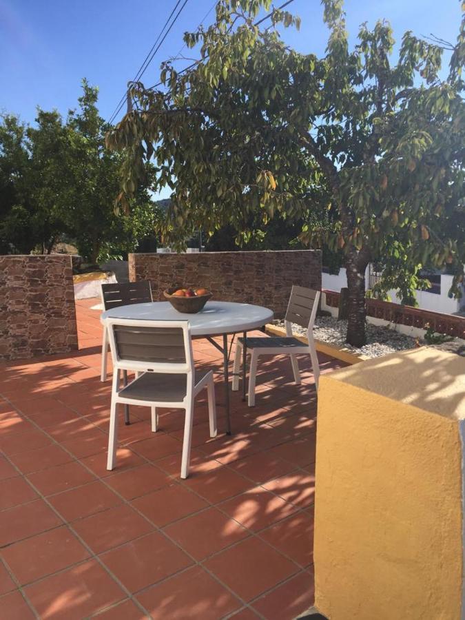 Casa Janeiro Alentejo Holiday home *